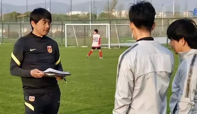 员比比皆是, 功培养上, 甚至还有接 员比比皆是, 功培养上, 甚至还有接