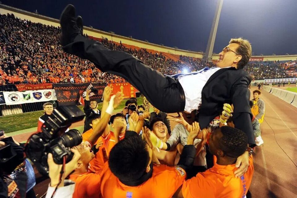 上海申花, 科维奇出任, 价严重 上海申花, 科维奇出任, 价严重