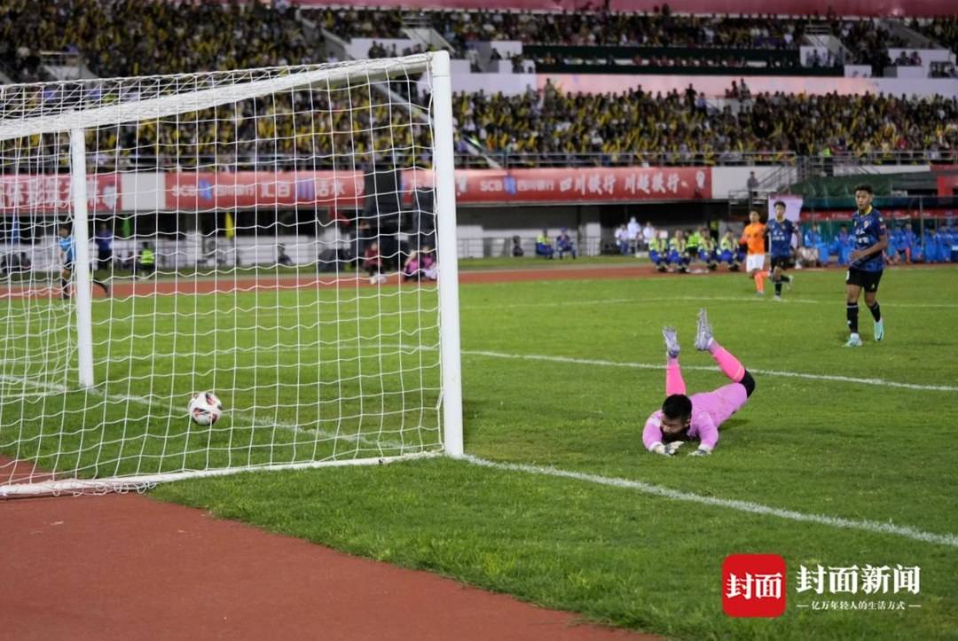 雅安队教练, span 雅安队教练, span